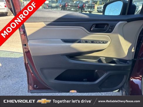Used 2018 Honda Odyssey EX-L image 17
