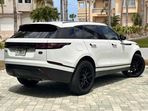 Used 2019 Land Rover Range Rover Velar S image 5