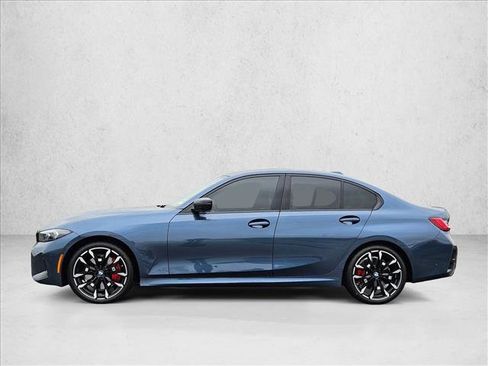 New 2026 BMW 330i Sedan w/ M Sport Package image 5