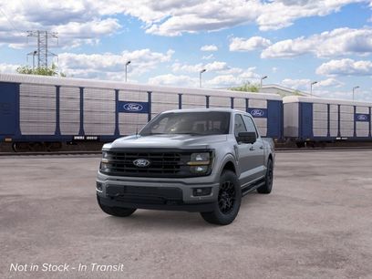 New 2026 Ford F150 XLT w/ Equipment Group 302A MID