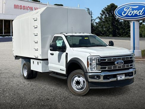 New 2025 Ford F550 2WD Regular Cab Super Duty image 2