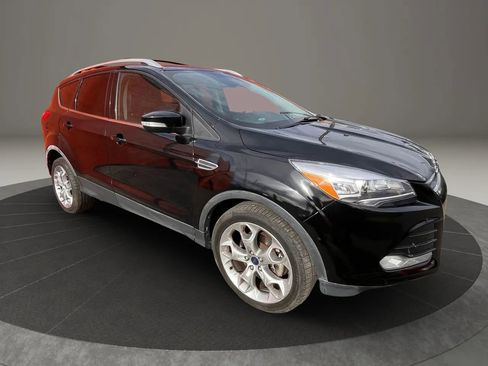 Used 2016 Ford Escape Titanium w/ Equipment Group 301A image 8