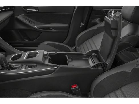 Used 2019 Toyota Avalon XSE FWD image 9