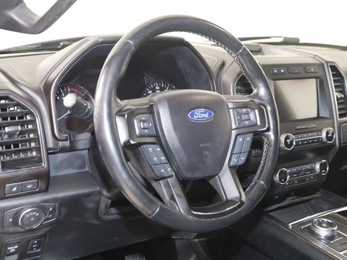 Used 2019 Ford Expedition Limited image 6
