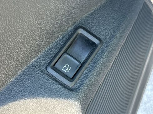 Certified 2023 Volkswagen Taos S w/ Driver Assistance Package image 19