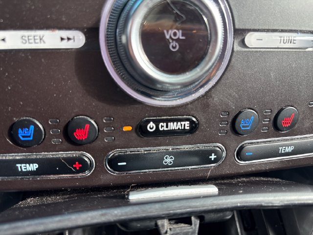 Used 2017 Ford Explorer Platinum AWD/4WD image 28