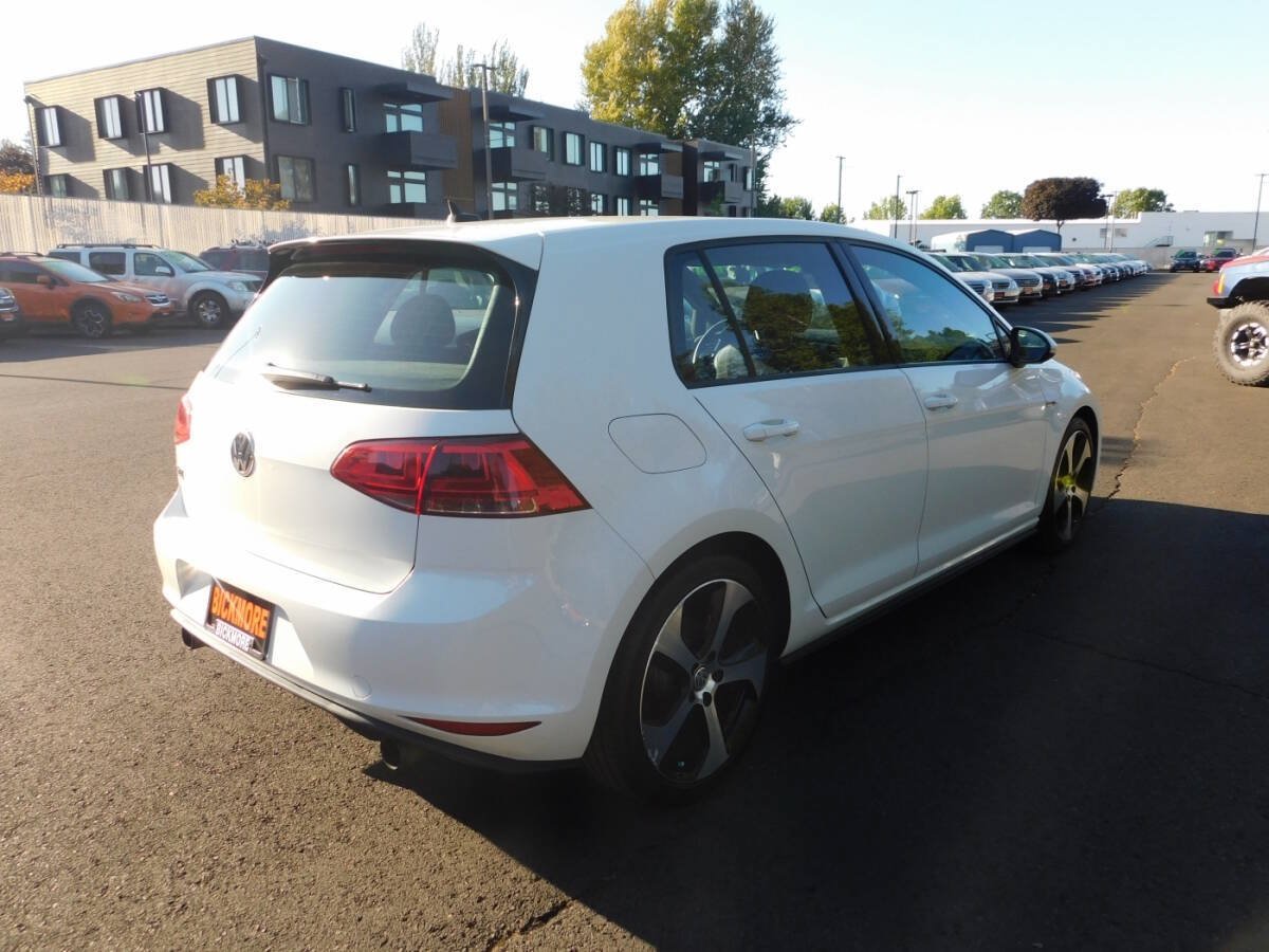 Used 2015 Volkswagen GTI SE FWD image 2