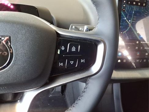 New 2026 Volvo EX30 Cross Country Ultra w/ Protection Package Premier image 16