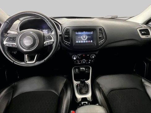 Used 2021 Jeep Compass Latitude FWD image 14