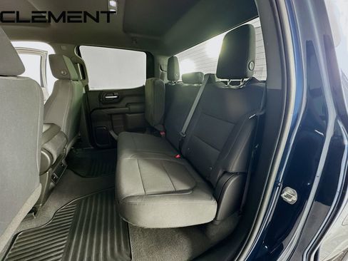 Used 2020 Chevrolet Silverado 1500 Custom w/ Custom Value Package image 28