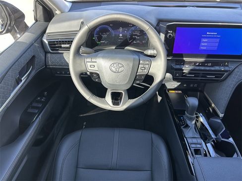 New 2026 Toyota Camry XLE image 16