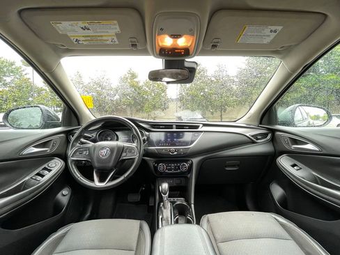 Used 2022 Buick Encore GX Select FWD image 29