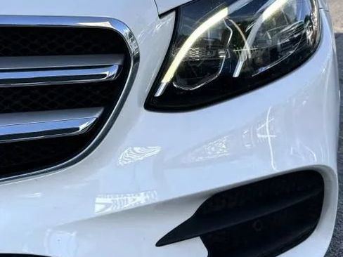 Used 2017 Mercedes-Benz E 300 image 9