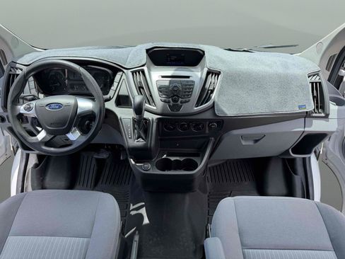 Used 2017 Ford Transit 350 XLT RWD image 11