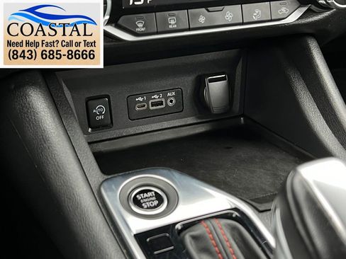 Certified 2025 Nissan Sentra SR FWD image 36