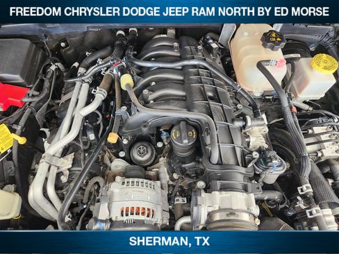 Used 2023 Jeep Gladiator Rubicon w/ Cold Weather Group AWD/4WD image 20