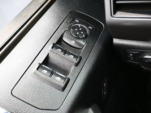 Used 2019 Ford F150 XLT w/ Equipment Group 302A Luxury AWD/4WD image 25