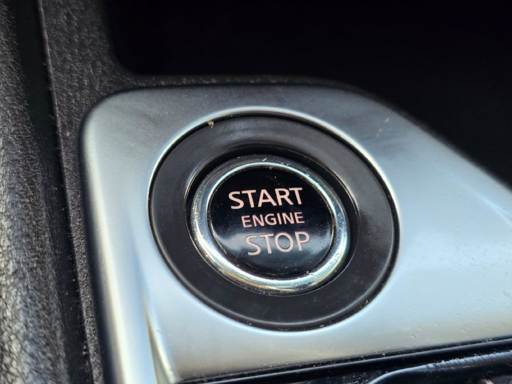 Used 2024 Nissan Sentra SV FWD image 21