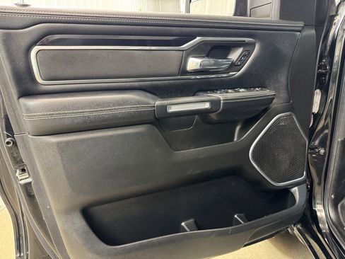 Used 2022 RAM 1500 Laramie w/ Sport Appearance Package image 9
