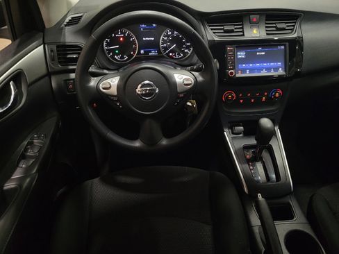 Used 2019 Nissan Sentra S FWD image 22