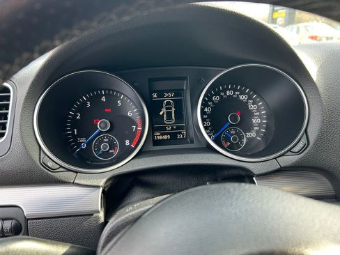 Used 2012 Volkswagen Golf R R image 20