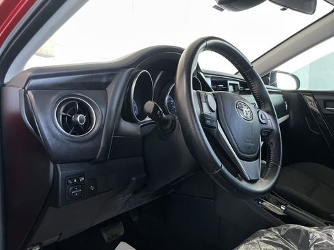 Used 2017 Toyota Corolla iM image 15