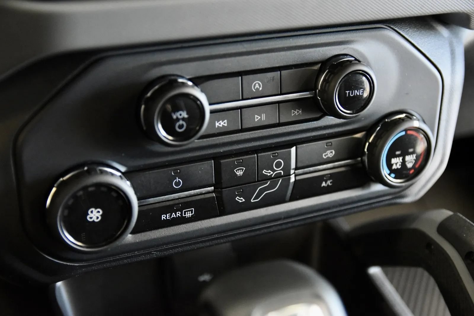 Used 2023 Ford Bronco Big Bend AWD/4WD image 18