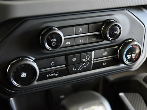 Used 2023 Ford Bronco Big Bend AWD/4WD image 18