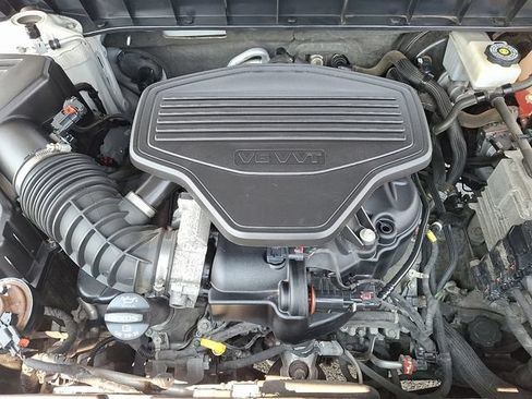 Used 2019 GMC Acadia SLT w/ LPO, Floor Liner Package AWD/4WD image 28