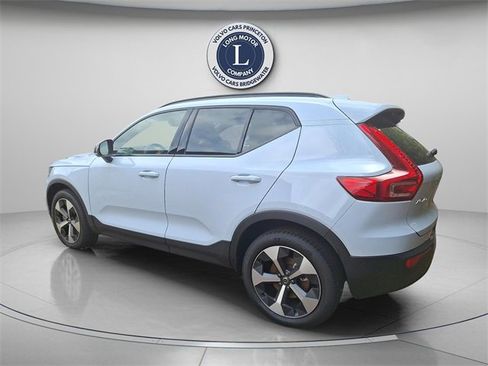 New 2026 Volvo XC40 B5 Plus w/ Protection Package Premier image 4