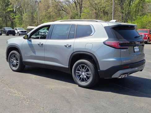 New 2026 GMC Acadia Elevation image 4