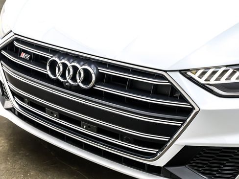 Used 2022 Audi S7 Premium Plus image 13