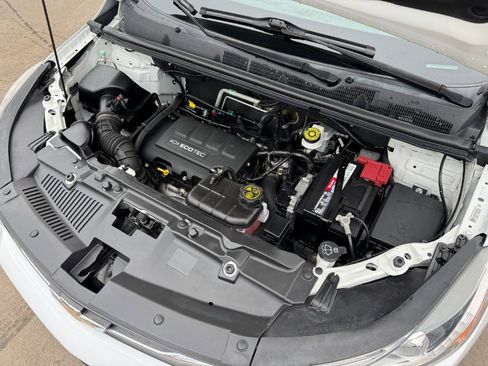 Used 2019 Chevrolet Trax LT w/ LT Convenience Package image 23