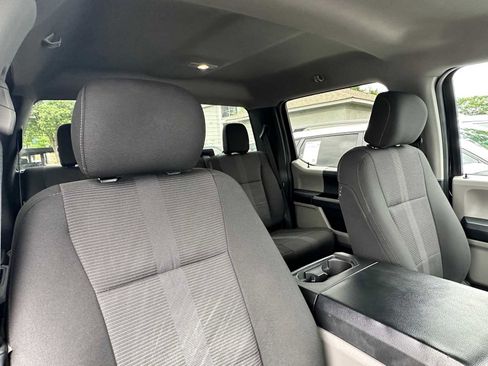 Used 2017 Ford F150 XL w/ Equipment Group 101A Mid AWD/4WD image 18