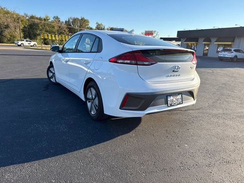 Used 2020 Hyundai Ioniq Blue image 3