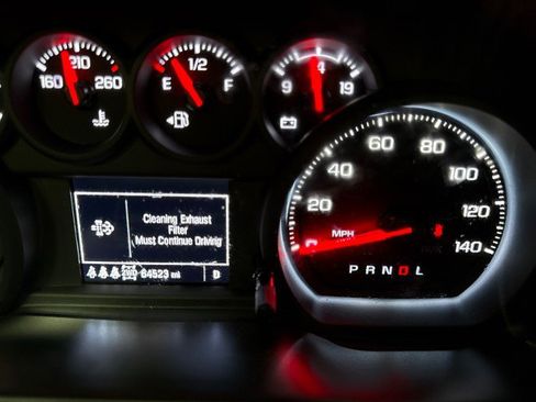 Used 2025 Chevrolet Silverado 3500 W/T image 18