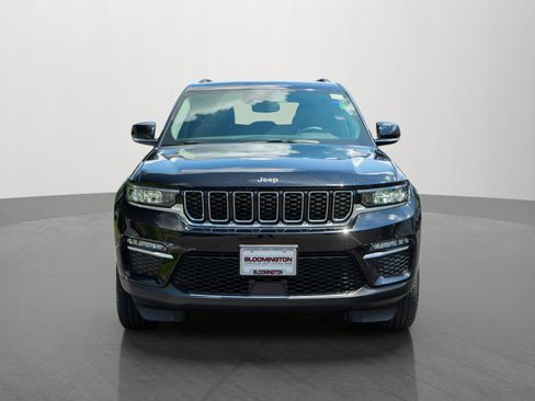Used 2022 Jeep Grand Cherokee Limited AWD/4WD image 2