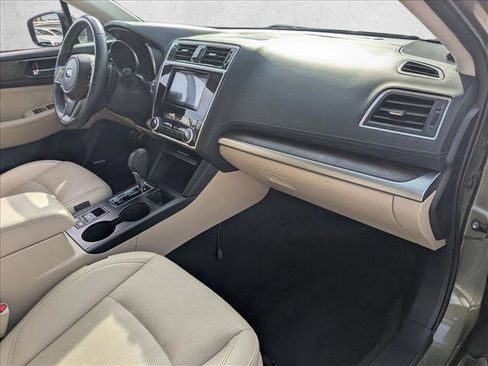 Used 2018 Subaru Outback 2.5i Limited image 22