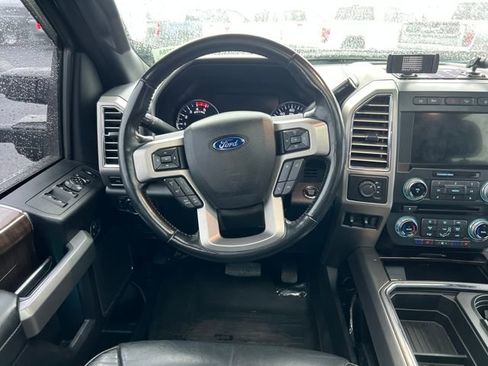 Used 2017 Ford F350 Platinum w/ Platinum Ultimate Package image 12