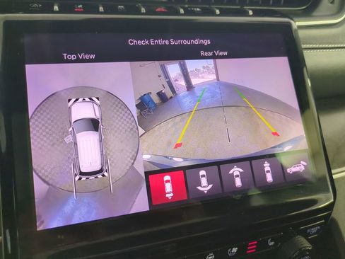 Used 2023 Jeep Grand Cherokee Limited w/ Luxury Tech Group II image 26