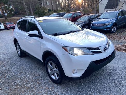 Used 2013 Toyota RAV4 XLE image 1