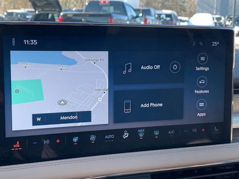 Used 2025 Lincoln Corsair AWD w/ Equipment Group 101A image 33