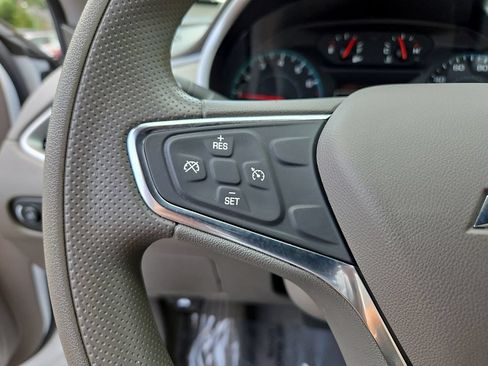 Used 2021 Chevrolet Malibu LS FWD image 26