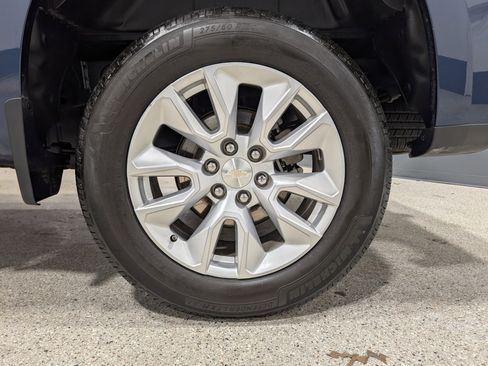 Used 2022 Chevrolet Silverado 1500 Custom image 11