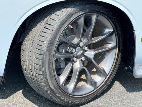 Used 2021 Dodge Challenger R/T Scat Pack RWD image 9
