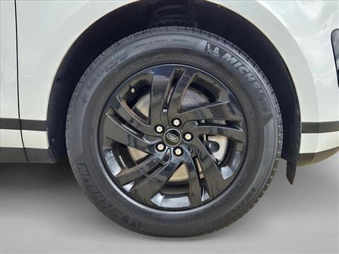 Used 2023 Land Rover Range Rover Evoque S AWD/4WD image 23