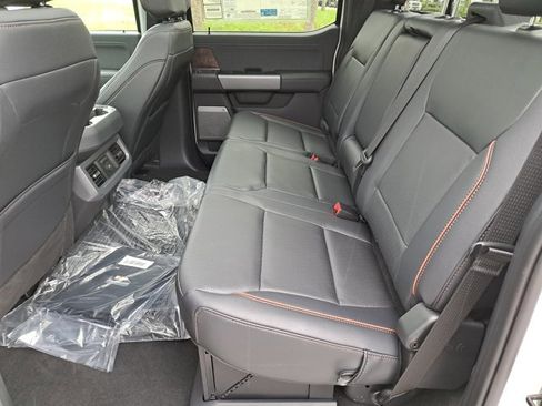 New 2025 Ford F350 Lariat w/ Lariat Ultimate Package image 13