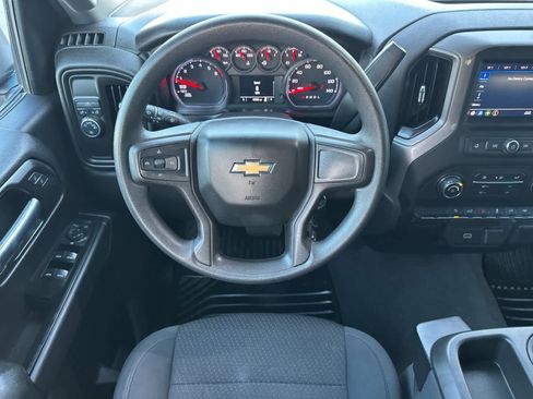 Used 2020 Chevrolet Silverado 1500 Custom w/ Custom Value Package image 13