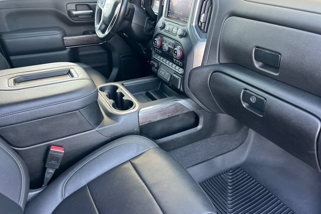 Used 2022 Chevrolet Silverado 2500 LTZ w/ LTZ Convenience Package AWD/4WD image 19