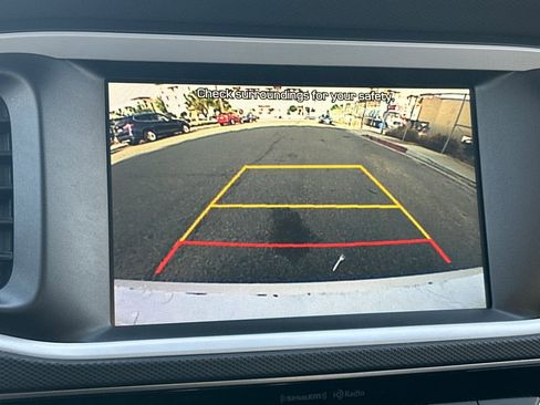 Used 2019 Hyundai Ioniq Electric FWD image 19